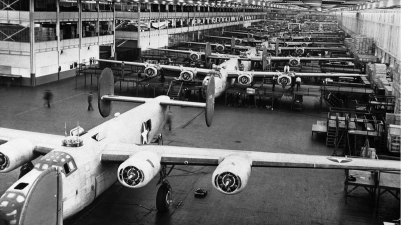Illustration for article titled How America Built A 'Factory In The Sky' To Defeat The Nazis On D-Day